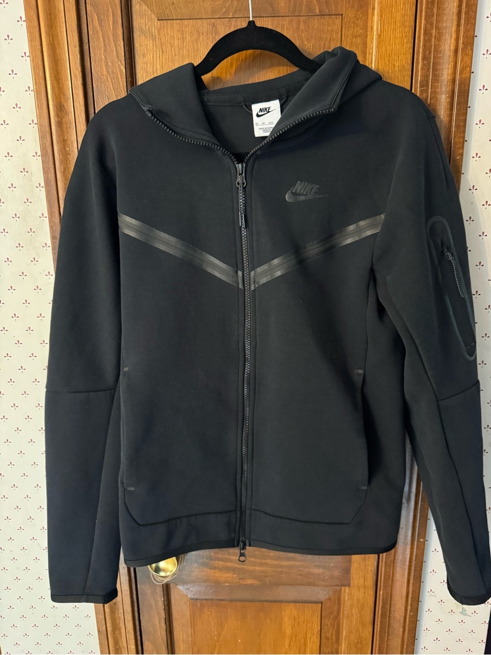 🖤Nike Tech Men’s Black Performance Full-Zip Hooded Jacket🖤